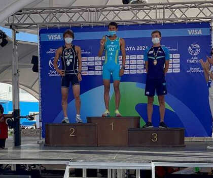 Казахстанцы покорили Чемпионат Азии по триатлону в Чолпон-Ате